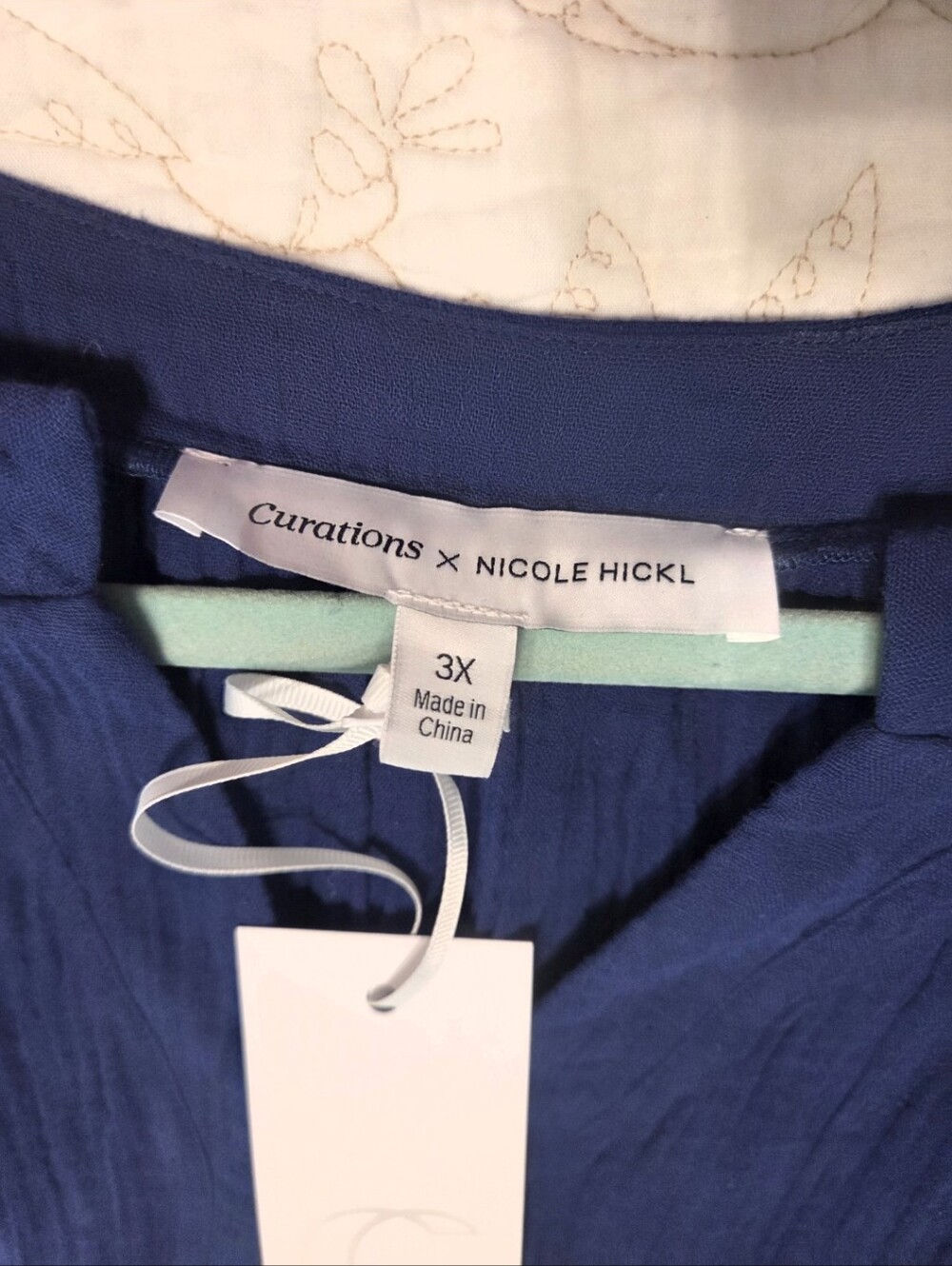 NWT 3x Gauze Flutter Sleeve Navy Dress - Picture 6 of 12